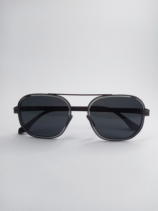 سبک ترین عینک آفتابی پلاریزه جهان