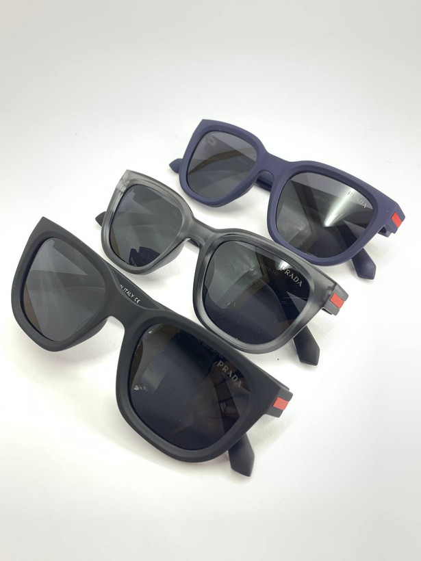 قیمت عینک آفتابی پرادا پلارایز